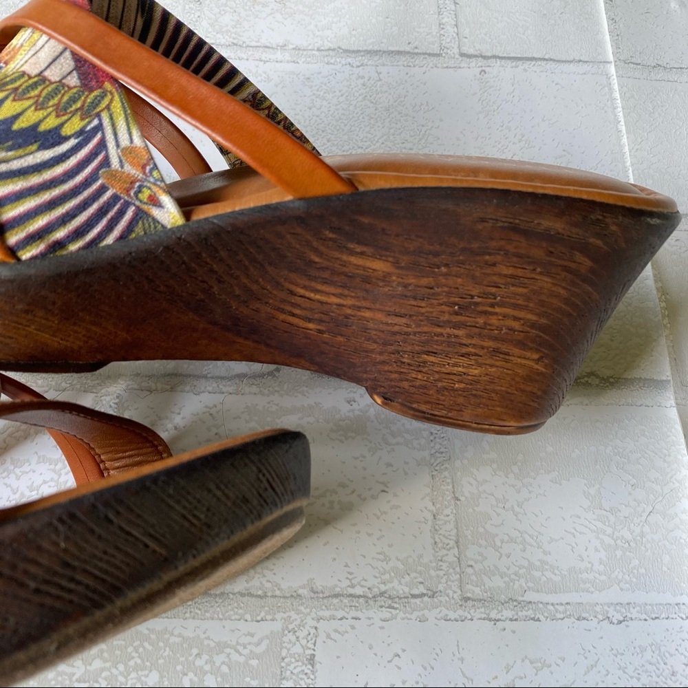 Tuscany by Easy Street Sandals Size 10M - Picture 5 of 11